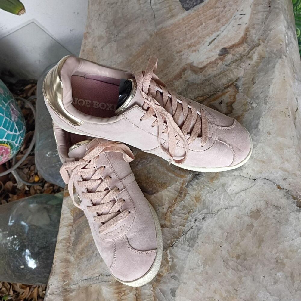 Joe-boxer Women's Pink and Gold Trainers